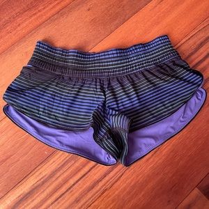 Lululemon reversible short shorts